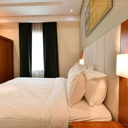 Roof Hotel Apartments Эр-Рияд Экстерьер фото