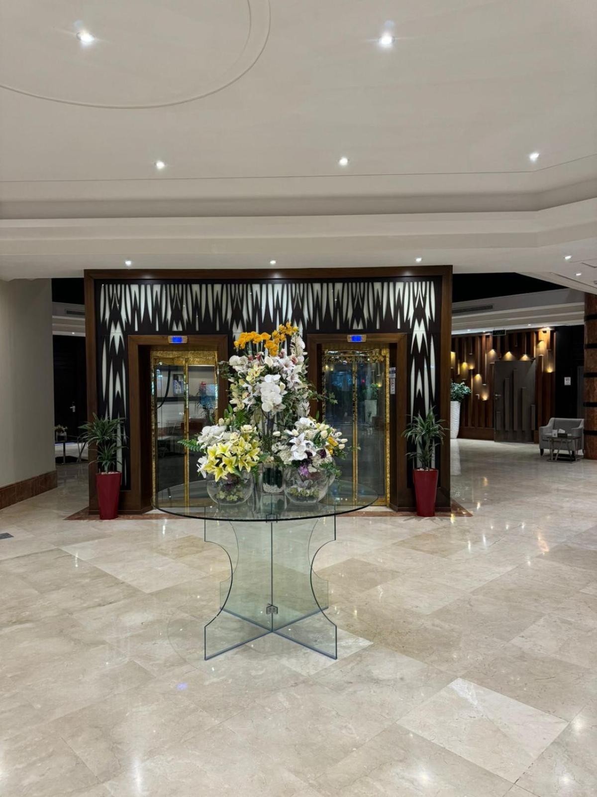 Roof Hotel Apartments Эр-Рияд Экстерьер фото
